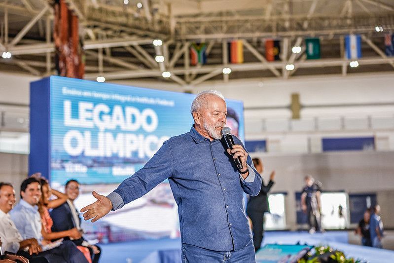 Presidente da República, Luiz Inácio Lula da Silva, durante a cerimônia de retomada do legado olímpico: anúncio da construção do campus do Instituto Federal do Rio de Janeiro no Parque Olímpico, na Arena Carioca 3, do Parque Olímpico.