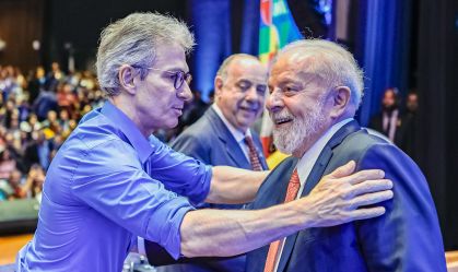 Lula anuncia R$ 121,4 bilhões em investimentos do PAC em Minas Gerais