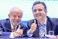 Pacheco teve "entendimento" com Lula sobre não assumir ministério