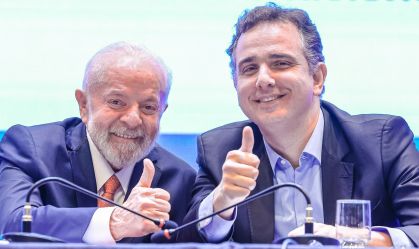 Pacheco teve "entendimento" com Lula sobre não assumir ministério