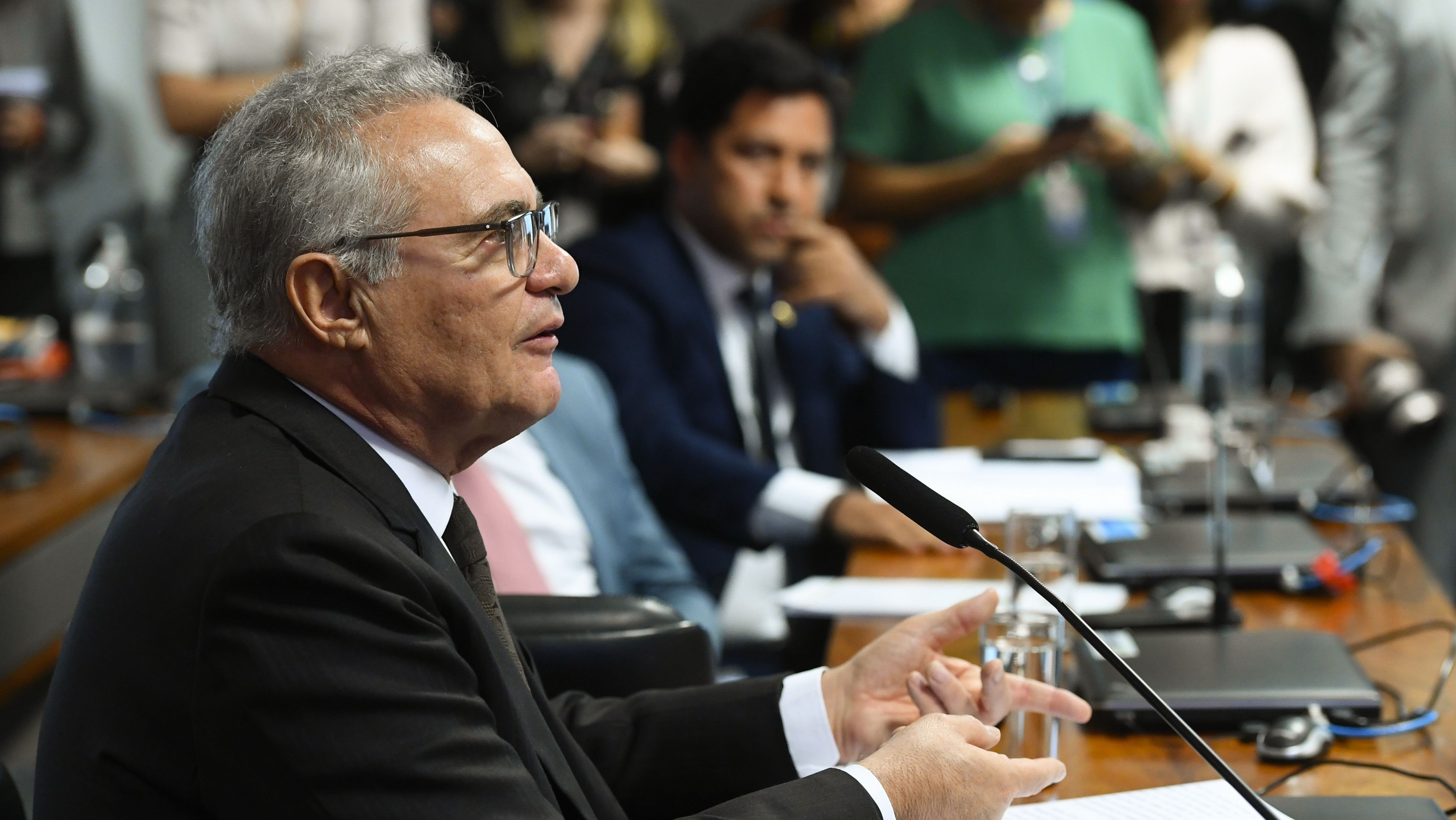 O senador Renan Calheiros (MDB-AL) durante sessão da CPI da Braskem