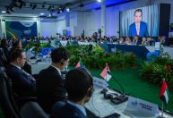 Bilionários precisam pagar mais impostos, defende Haddad na abertura do G20