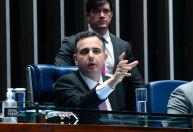 Pacheco defende regulação das redes para evitar “captura de mentes”