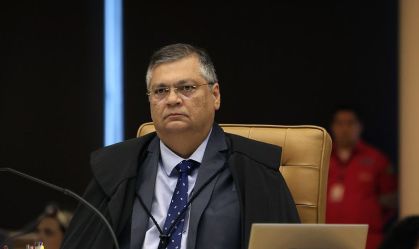 Dino diz que função militar é “subalterna” em julgamento sobre limites das Forças Armadas