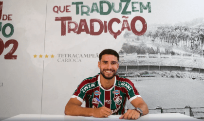 Fluminense acerta a renovação com volante Martinelli até o final de 2026
