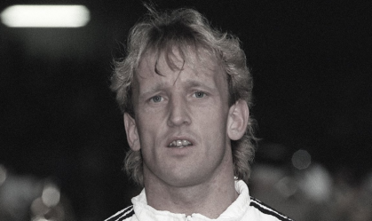 Andreas Brehme marcou três gols na campanha do título alemão na Copa do Mundo de 1990