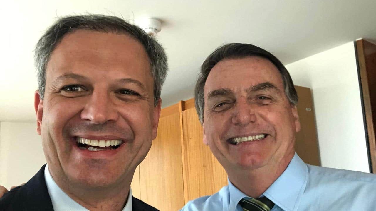 Angelo Martins Denicoli em foto com o ex-presidente Jair Bolsonaro