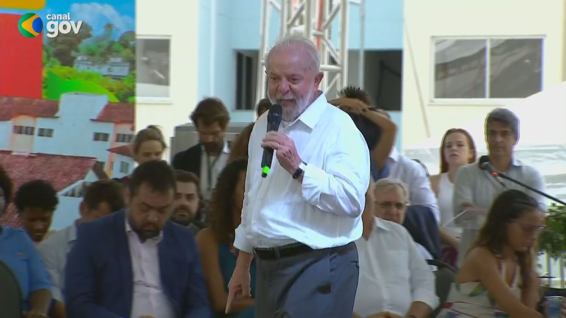 O presidente Lula (PT) em evento do Minha Casa Minha em Magé, na Baixada Fluminense, ao lado do governador do Rio de Janeiro, Cláudio Castro (PL). / 06.02.2024 - Reprodução