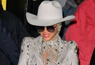 Com Beyoncé, música country volta ao topo da Billboard após 7 meses