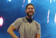 Calvin Harris afirma que vai deixar de ser DJ em 10 anos no máximo