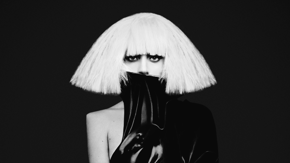 Capa-do-album-The-Fame-Monster