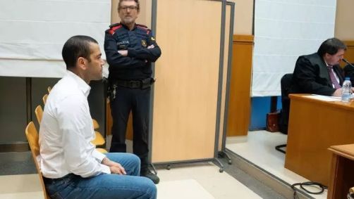 Daniel Alves começa a ser julgado na Espanha