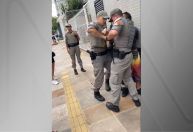 Sindicância sobre prisão de homem negro deve ser concluída até o fim de semana, diz Leite