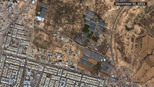 Imagens de satélite mostra expansão de &quot;cidade de tendas&quot; onde mais de 1 milhão de palestinos deslocados pela guerra se concentram em Rafah, no sul de Gaza.