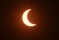Cientistas criam maneira de deficientes visuais ouvirem eclipses