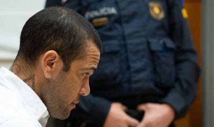 Versões de Daniel Alves podem “prejudicar a percepção dos magistrados”, diz criminalista