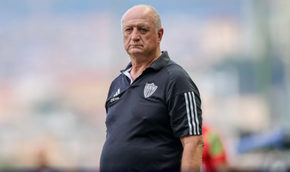 Comentarista da Globo revela cornetada de Felipão em Milito após vice do Atlético-MG