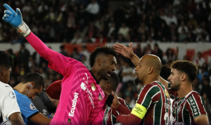 Felipe Melo, do Fluminense, reclama de arbitragem: "Ninguém vai falar nada?"