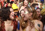 Carnaval 2024: veja blocos que desfilam neste sábado pelo país