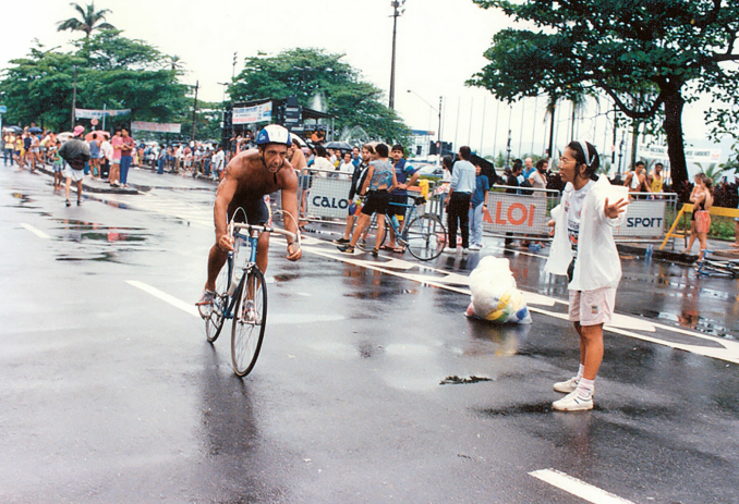Levando o exercício físico ao limite em uma prova de triatlo. / Acervo Pessoal
