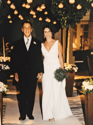 O casamento com Geyze, em 2004, na capela da casa em que moravam em São Paulo. / Acervo Pessoal