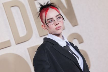 Billie Eilish fala sobre sexualidade e pressão social