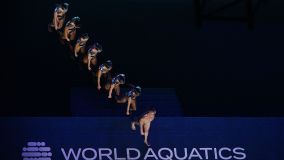Bill May compete com a equipe mista do Time Estados Unidos no Mundial de Esportes Aquáticos de Doha, onde conseguiu a vaga nos Jogos Olímpicos de Paris 2024