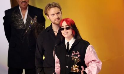 Billie Eilish ganhou o prêmio de Canção do Ano por "What Was I Made For" no Grammy deste domingo (4)