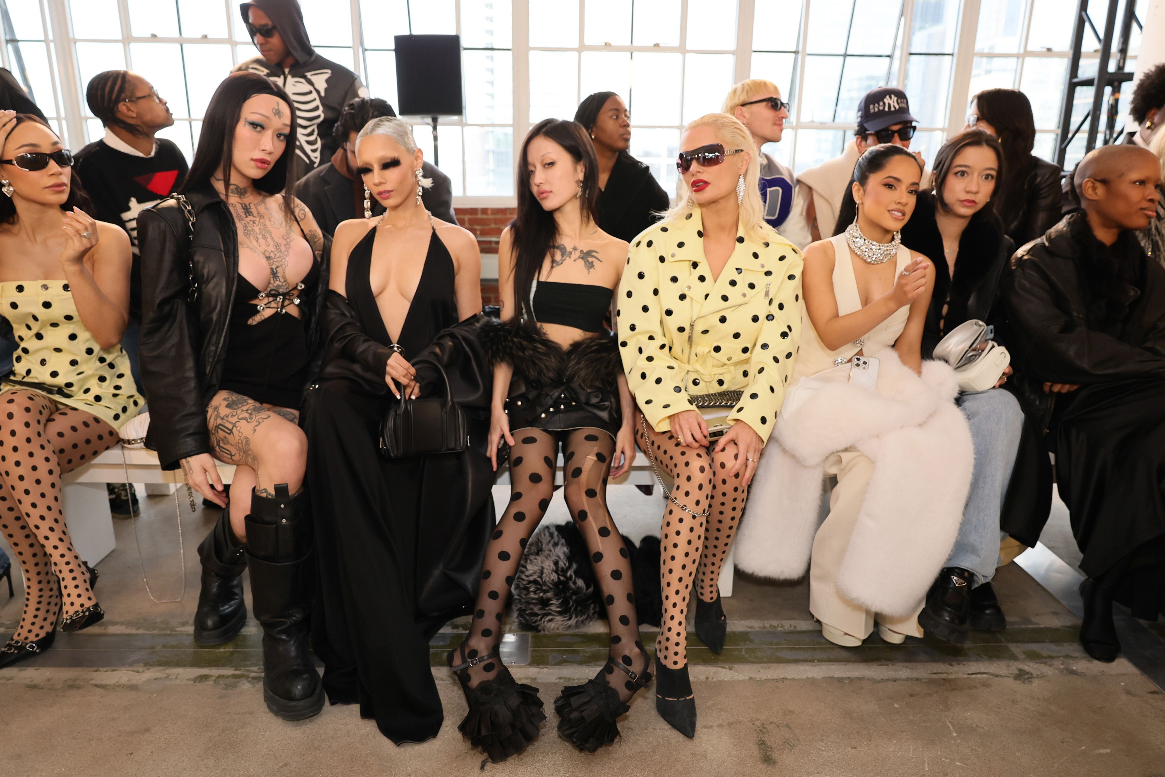 Fashion LaBeija, Jazzelle Zanaughtti, Joi February Trash, Anna Bloda e Becky G / Theo Wargo/Getty Images for NYFW: The Shows