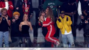Taylor Swift comemora touchdown dos Chiefs