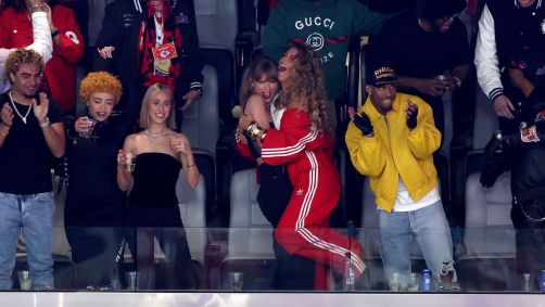 Taylor Swift comemora touchdown dos Chiefs