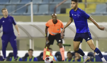 Cruzeiro também afasta jogador da base por festa polêmica com atacantes
