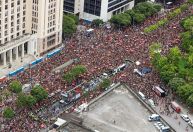Carnaval deve movimentar R$ 900 mi em 2024, 6% a mais que patamar pré-pandemia, prevê Embratur