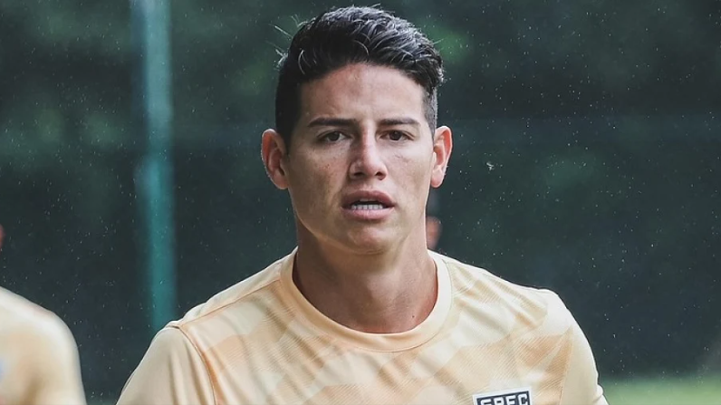James durante treino do São Paulo