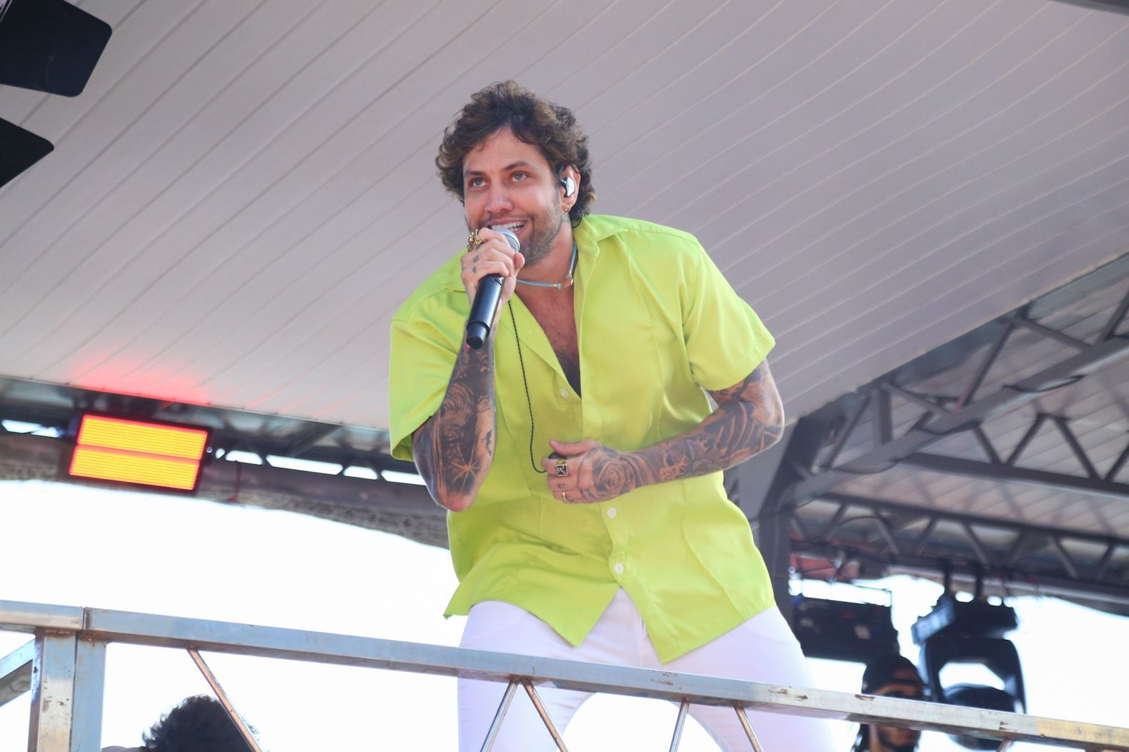 Jammil e Uma Noites se apresenta no Circuito Barra-Ondina no Carnaval de Salvador / Bento/Agnews