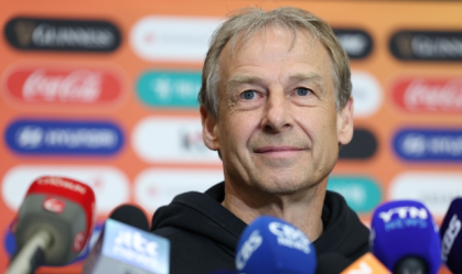 Coreia do Sul demite técnico Klinsmann após briga entre jogadores
