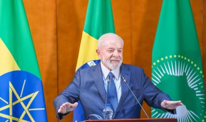 Presidente Lula em coletiva de encerramento da viagem à Etiópia, em 18 de fevereiro de 2024.