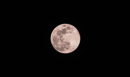 Lua cheia fotografada na Índia