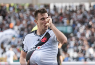 Corinthians aciona CBF para receber dívida milionária do Vasco