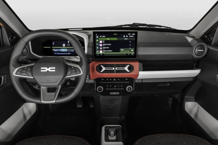 Novo Dacia Spring tem interior mais tecnológico que o atual Kwid / Divulgação