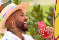 Bilionário: Neymar está entre atletas mais ricos de todos os tempos, diz site
