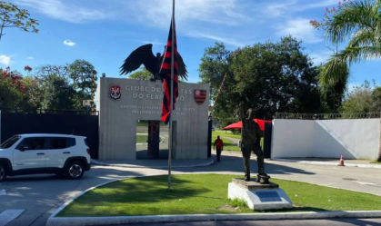 CT do Flamengo é pichado: "Entrega pro Criciúma"; veja foto