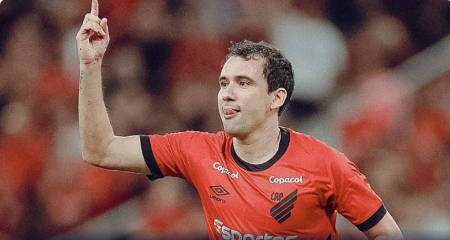Pablo, atacante do Athletico-PR, fez o gol da vitória sobre o Cascavel