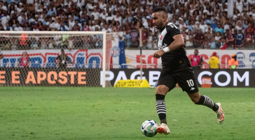 Payet poderá jogar contra o Flamengo