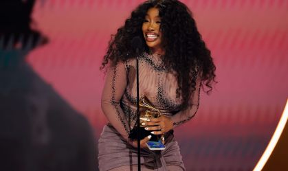 SZA promete música nova antes do ano acabar