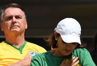 Michelle posta versículo bíblico após prisão domiciliar de Bolsonaro