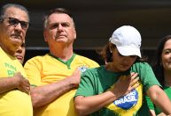 Se for preso, Bolsonaro não será destruído, mas exaltado, diz Malafaia em ato com ex-presidente