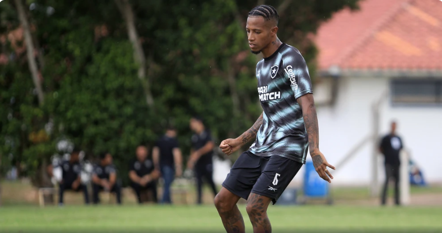 Tchê Tchê é um dos pilares do Botafogo e o atleta mais experiente em Libertadores do atual elenco