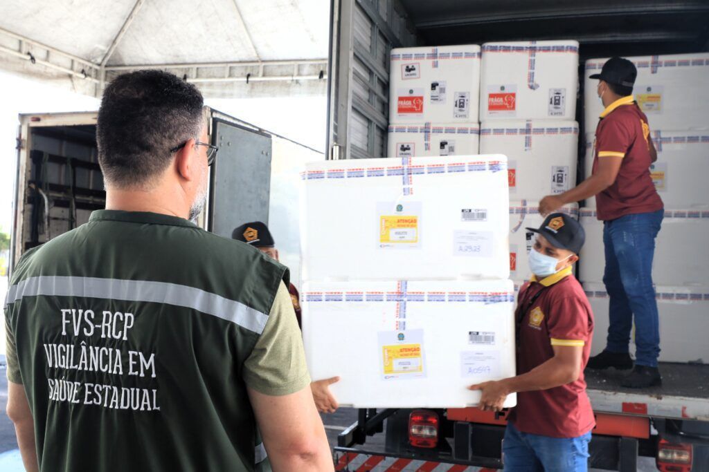 O Amazonas é o primeiro estado da região norte a receber a remessa de doses da vacina Qdenga Roberto Carlos/Secom