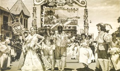Carnaval turístico do Rio também nasceu da luta política dos sambistas